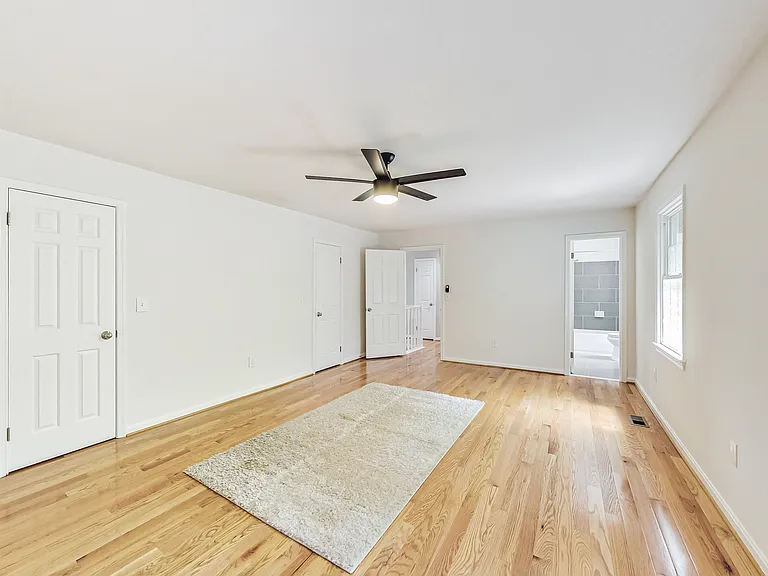 9802 Campbell Dr — Photo 22
