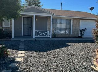 28315 E Worcester Rd, Sun City, CA 92586