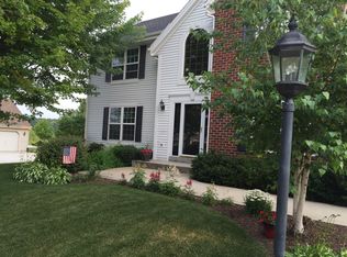 2605 Wyngate Way, Waukesha, WI 53189
