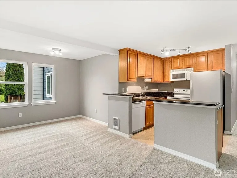 20318 Bothell Everett Hwy #A204 — Photo 3