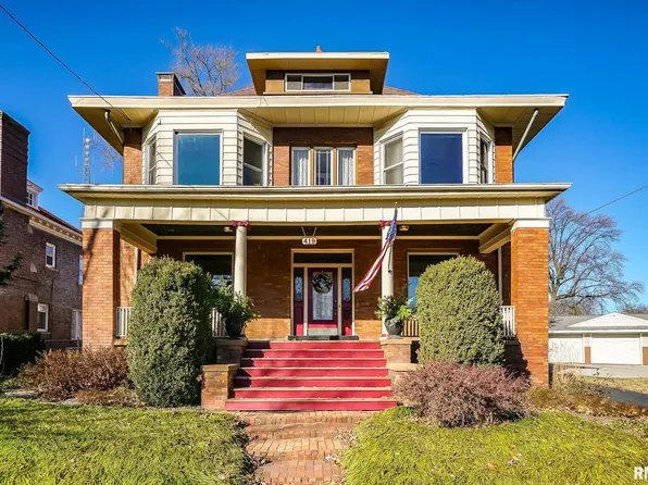 419 W High St, Peoria, IL 61606