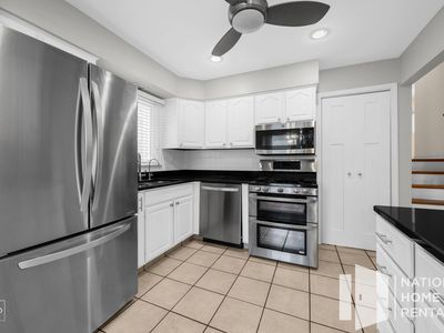 5860 Virginia Ave, Clarendon Hills, IL, 60514