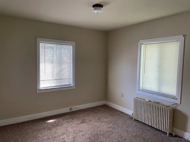 438 Belmont St #1 — Photo 7