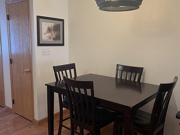 3rd image of 1703 Walsh Ct APT B