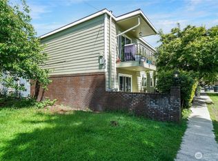 922 9th Ave, Longview, WA