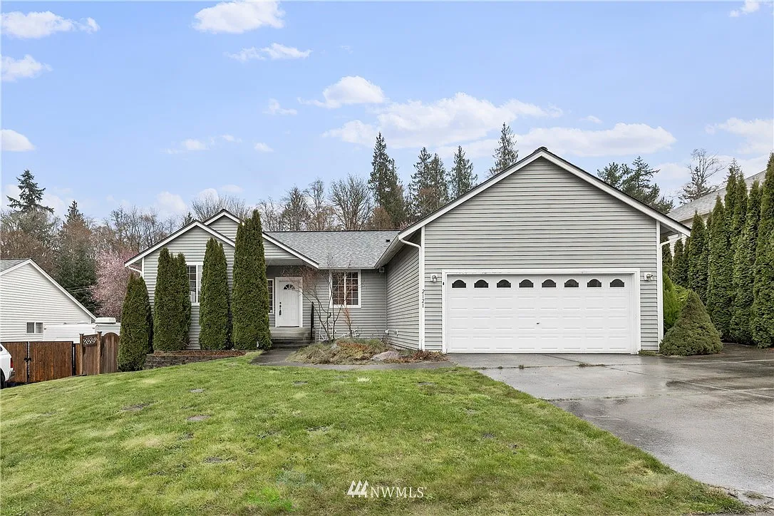 2121 Tidepool Pl E photo 1