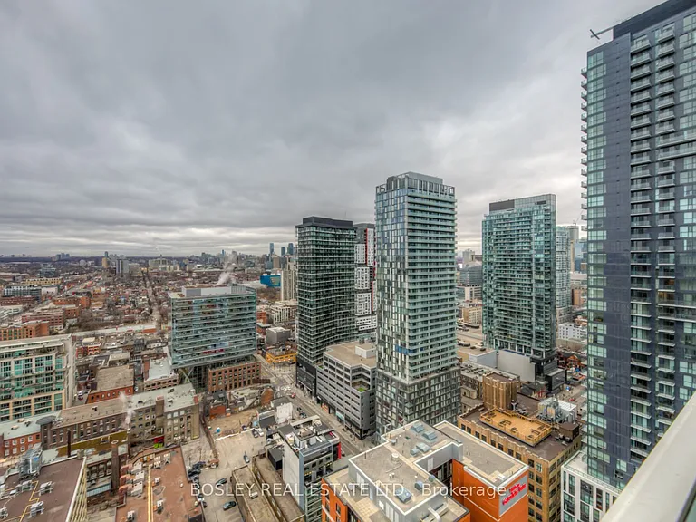 11 Charlotte St #3104 — Photo 12