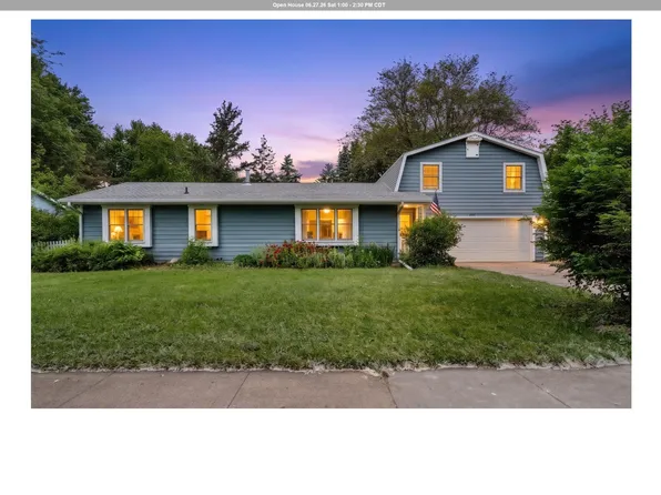 924 Valley View Dr, Vermillion, SD 57069