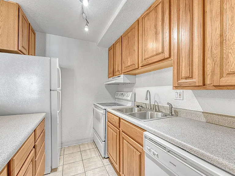 5402 Carr St #204 — Photo 7