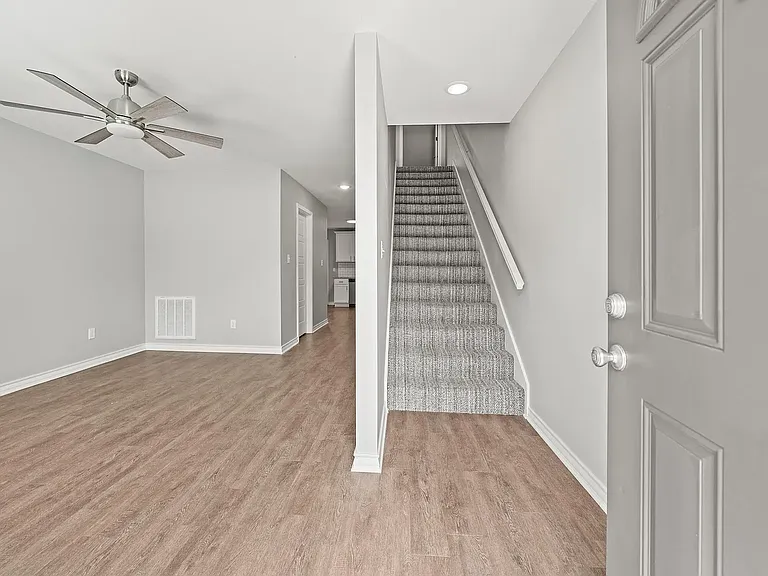 Springwood Townhomes — Photo 12