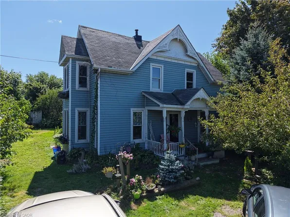 26 Queen St W, Norfolk County, ON N0E 1P0