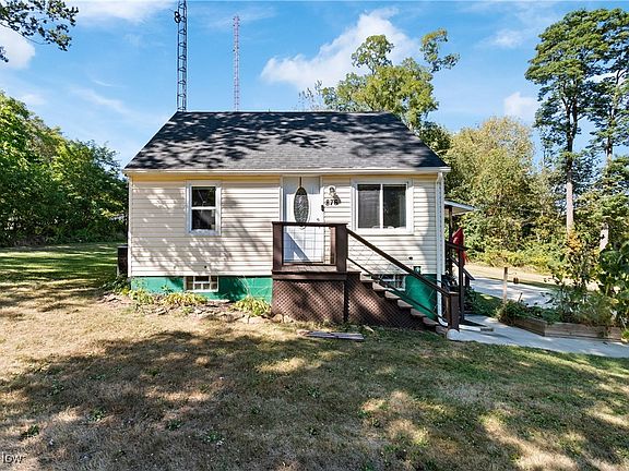 5th image of 876 Lake Park Blvd