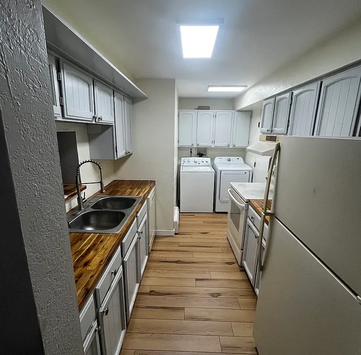 3 bed, 1134 sqft, $2,700 — Photo 4
