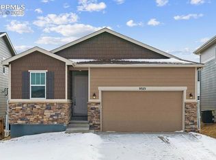 9323 Graysill Ln, Colorado Springs, CO 80927