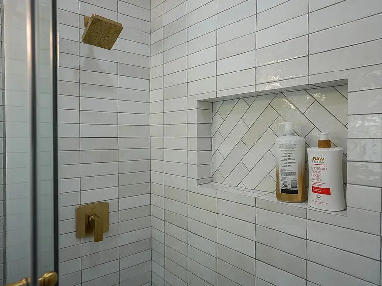 2307 W Verdugo Ave — Photo 40