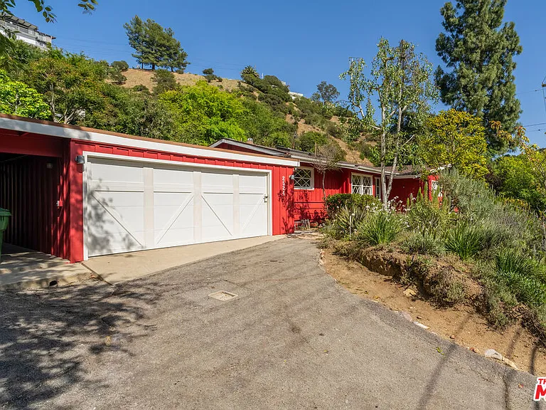 2524 Laurel Pass — Photo 3