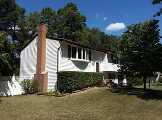 3401 Lisa Cir, Waldorf, MD 20601
