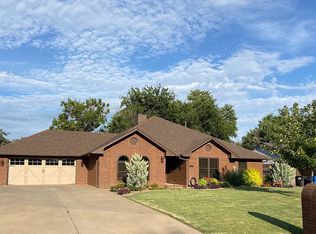 1901 Graham Ave, Enid, OK 73703