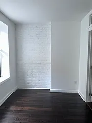 324 West 47th Street, #4C