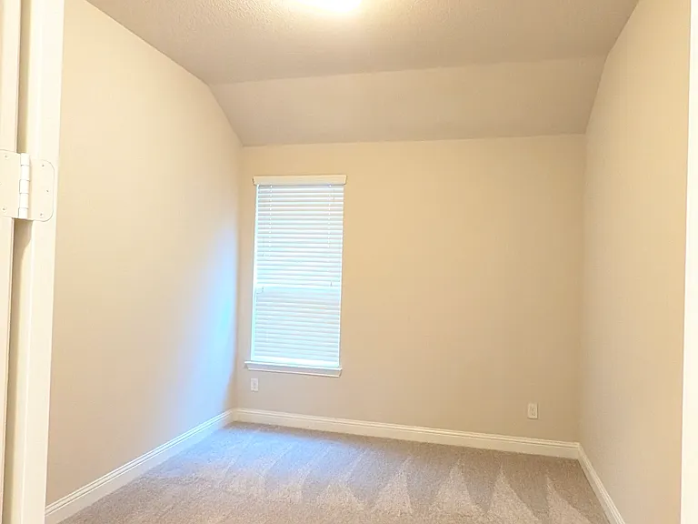 8717 Domingo Dr — Photo 5