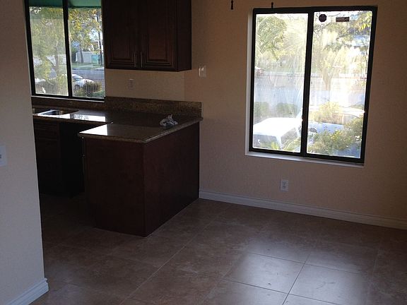 3rd image of 146 Park Shadow Ct