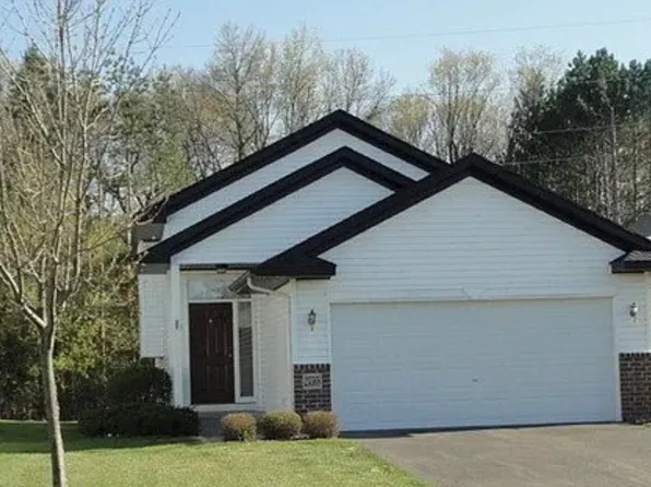 25568 Forest Boulevard Ln, Wyoming, MN 55092