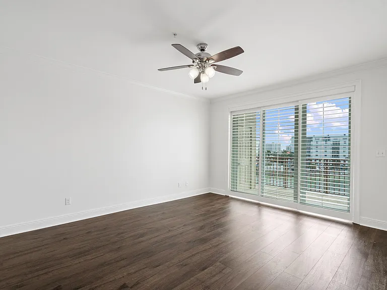 724 Harbor Blvd #202 — Photo 23