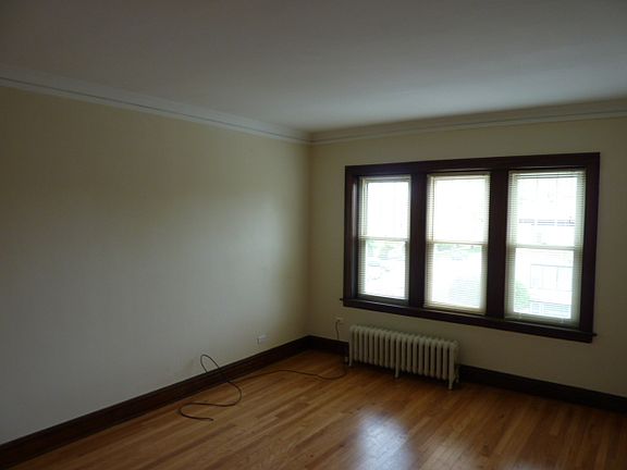 4th image of 1904 Kenilworth Ave APT 202