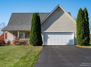 3168 Cobblestone Rdg, Tecumseh, MI 49286