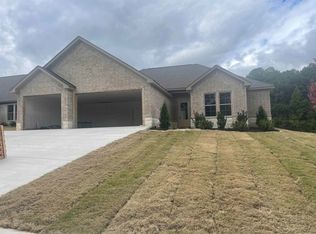 105 Harmony Village Dr, Haskell, AR 72015