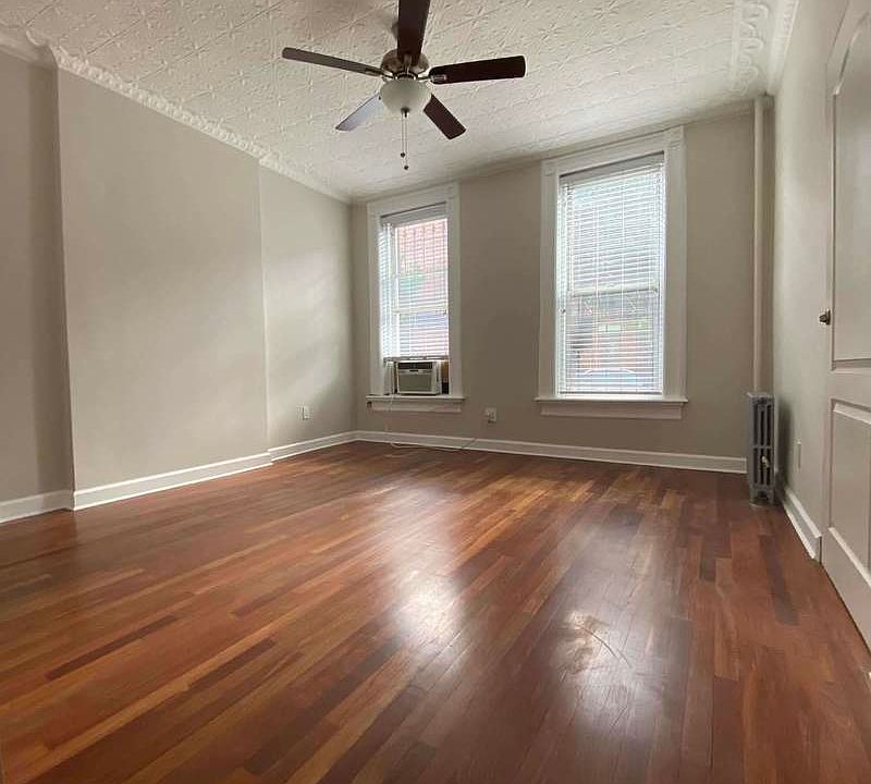 1st image of 658 Henry St #A