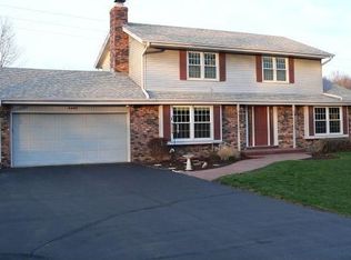 4440 Valley Rd, Racine, WI 53405