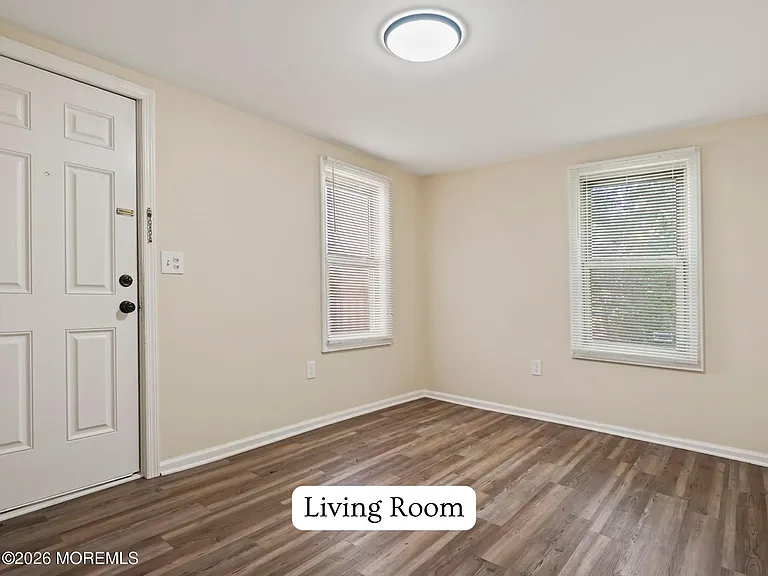 1006 Sewall Ave #3 — Photo 4