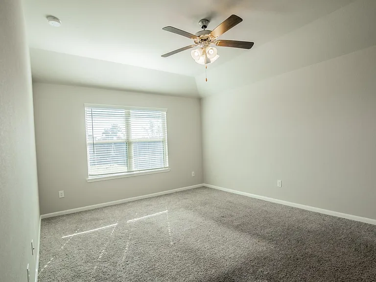 1407 Wheatland Terrance Ln — Photo 19