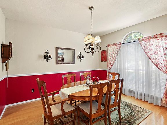 5th image of 4708 Grant Park Ave