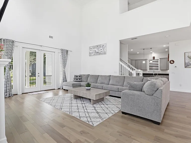 2751 Michel Boulos St — Photo 5
