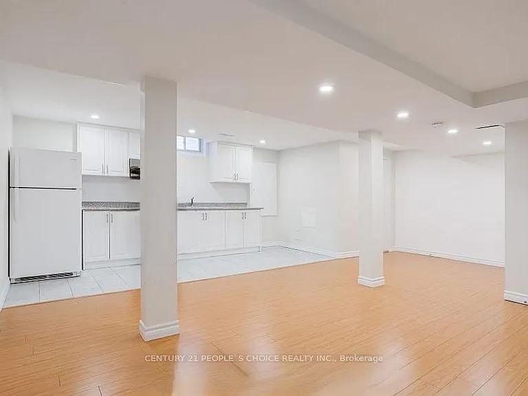3744 Althorpe Cir — Photo 34