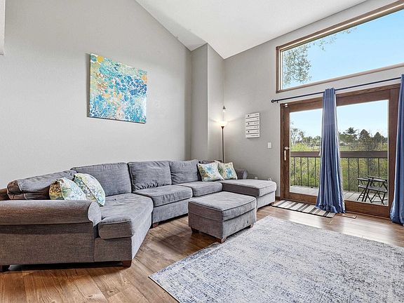 5th image of 827 Stone Ridge Pl