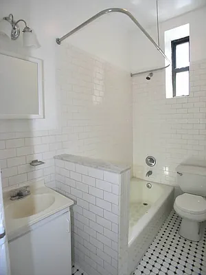 Rented by Townsley & Gay, LLC | media 10