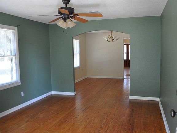 3rd image of 6686 Old Bagdad Hwy