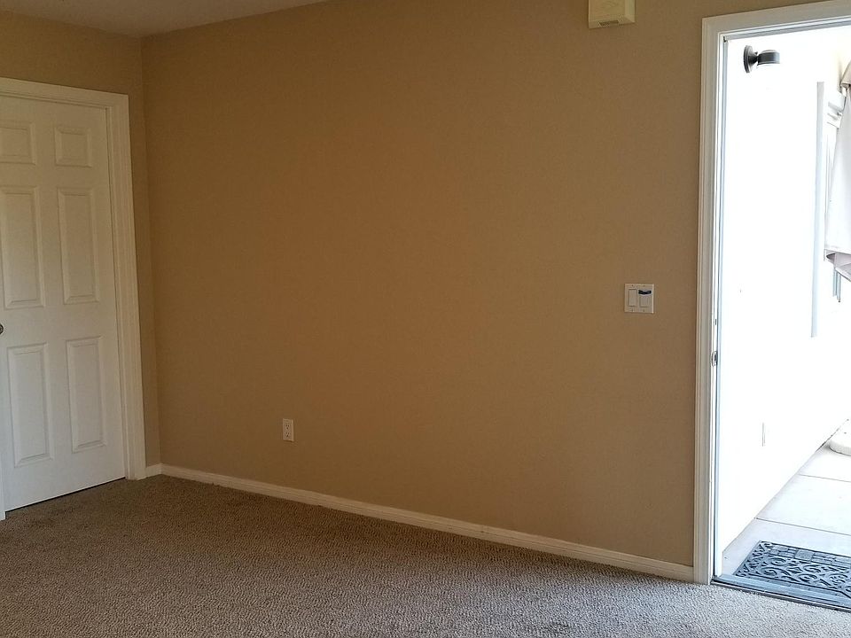1st image of 10205B Stonehurst Dr