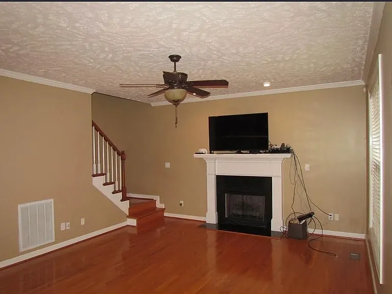 2711 Bardolino Dr — Photo 8