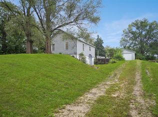 105 S Dewey St, Osceola, IA 50213