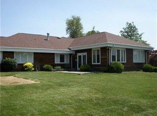 177 Hillcrest Dr, California, PA 15419
