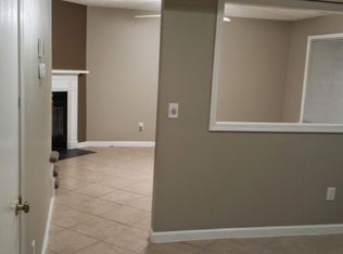 352 Thorncliff Dr, Newport News, VA 23608