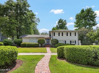 202 Forest Hills Dr, Wilmington, NC 28403