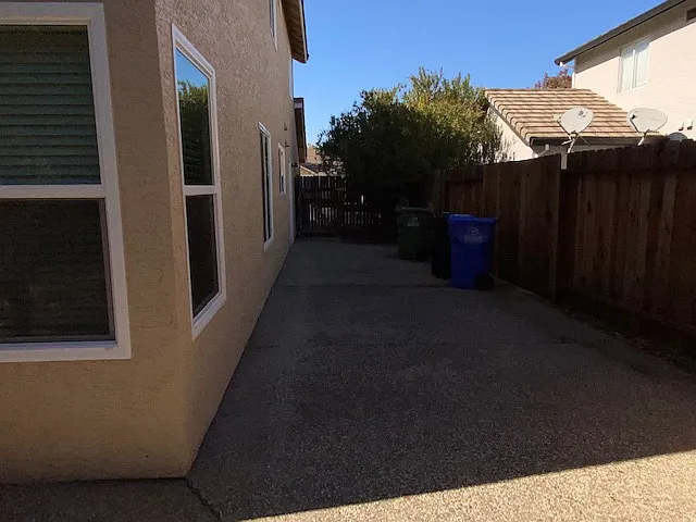9339 Ariel Way — Photo 18
