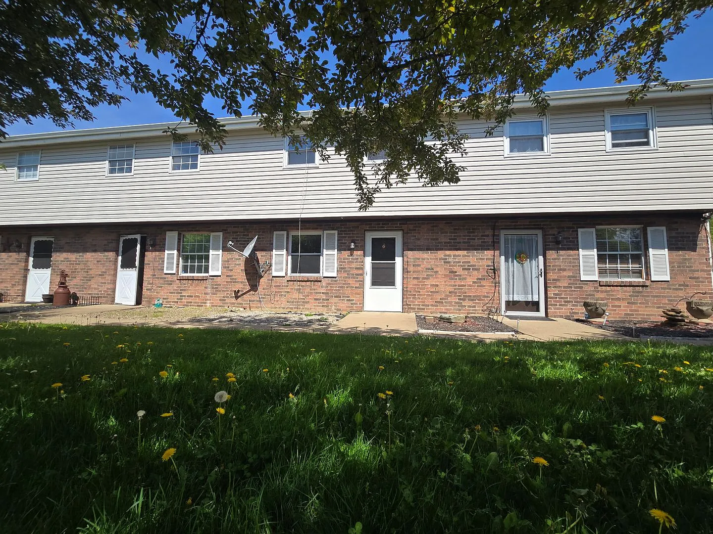 Parkridge Dr — Photo 3