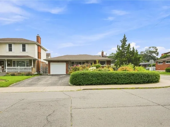 76 Orphir Rd, Hamilton, ON L8K 3Z4