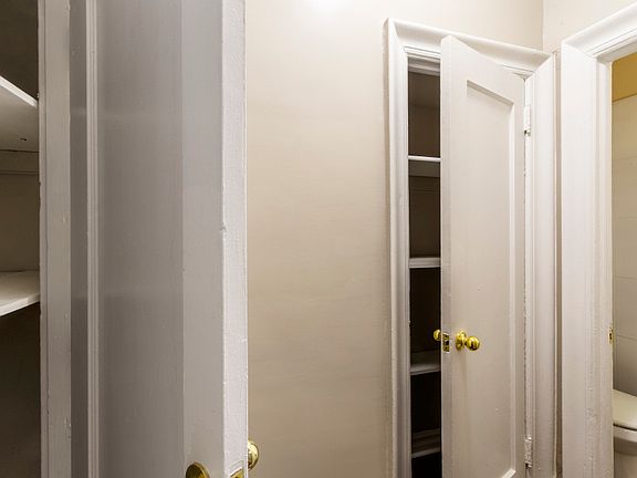 4th image of 93 Fairview Ave APT A3